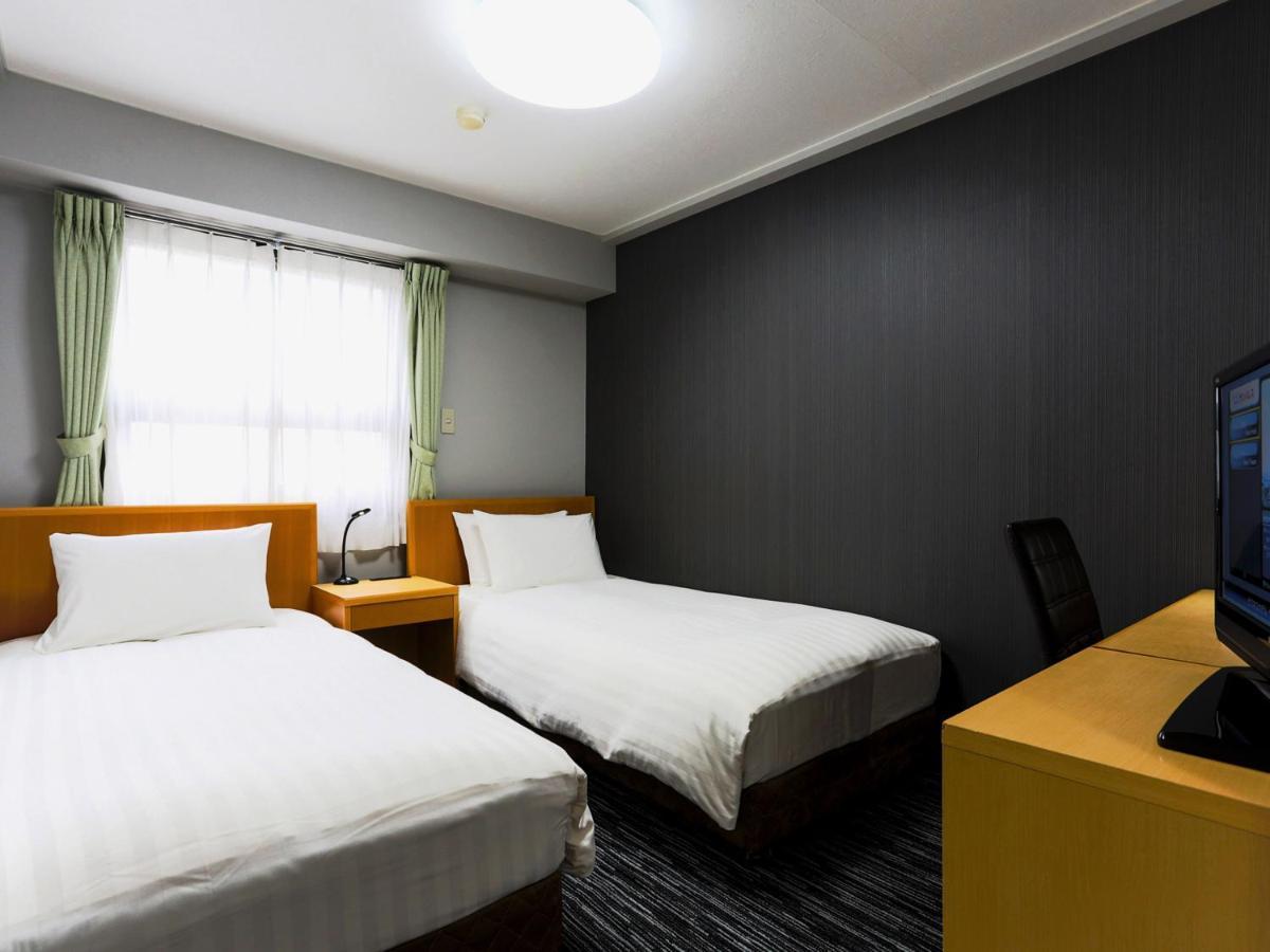 Business Hotel Sunpalace Токио Экстерьер фото