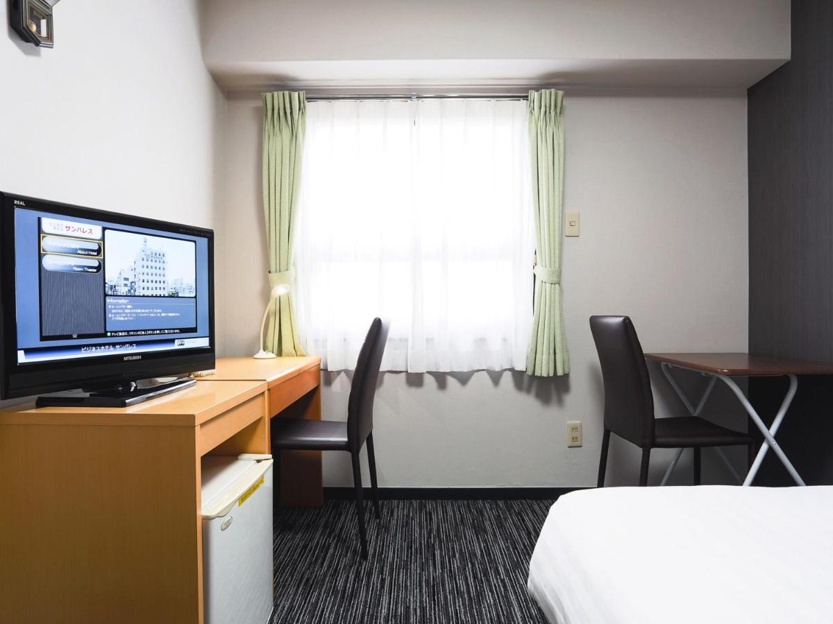Business Hotel Sunpalace Токио Экстерьер фото