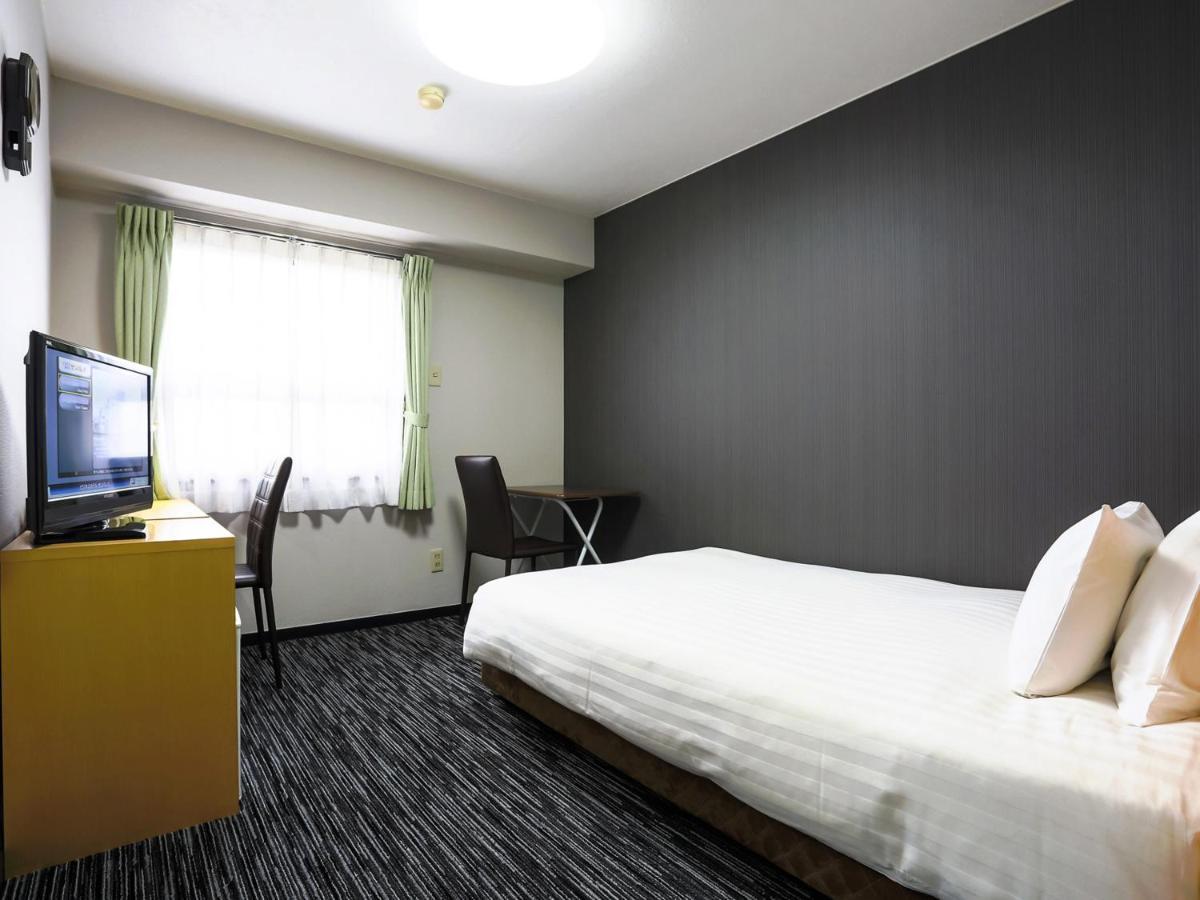 Business Hotel Sunpalace Токио Экстерьер фото